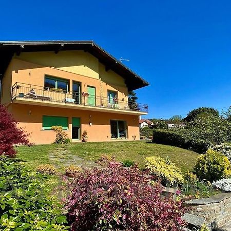 Casa Vacanza Veronica Con Giardino Вербания Екстериор снимка