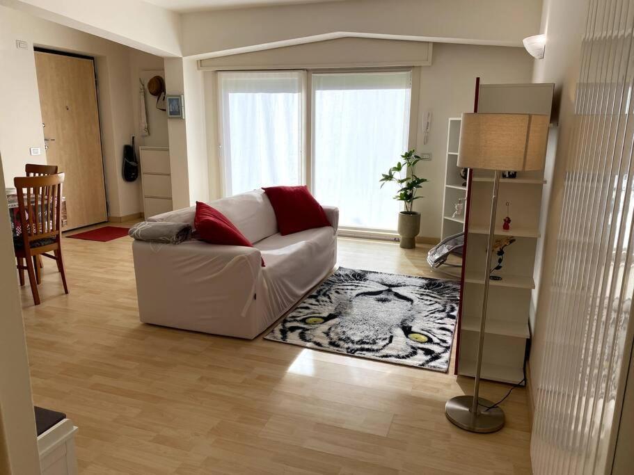 Casa Vacanza Veronica Con Giardino Вербания Екстериор снимка