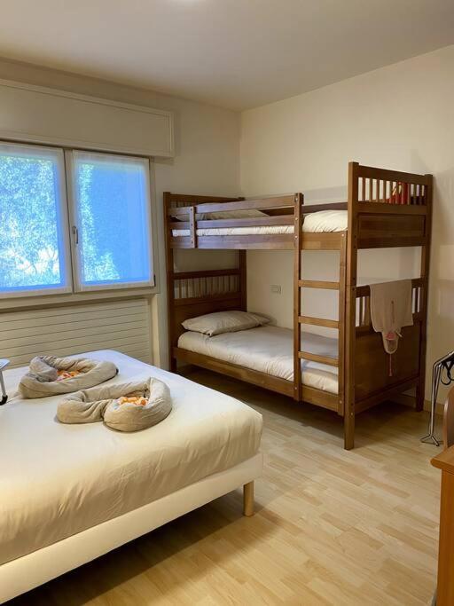 Casa Vacanza Veronica Con Giardino Вербания Екстериор снимка