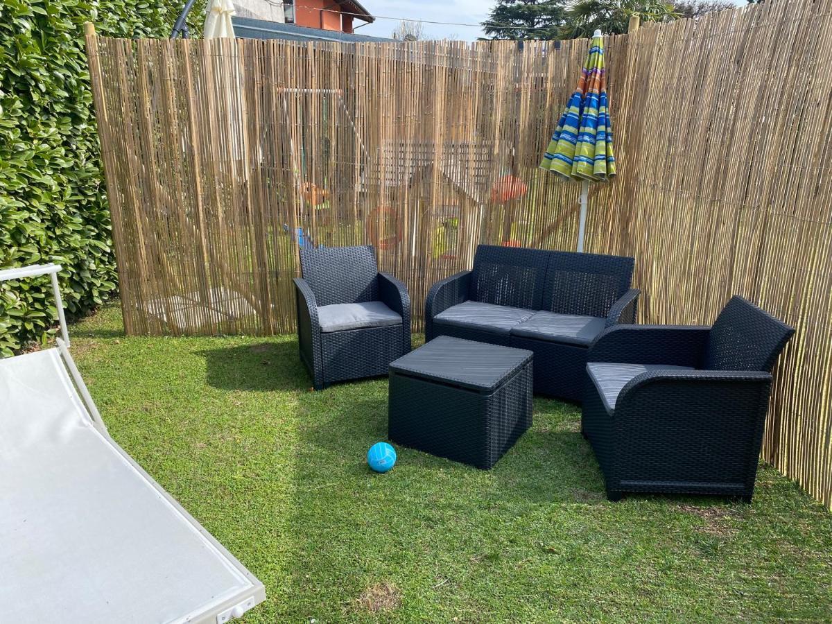 Casa Vacanza Veronica Con Giardino Вербания Екстериор снимка