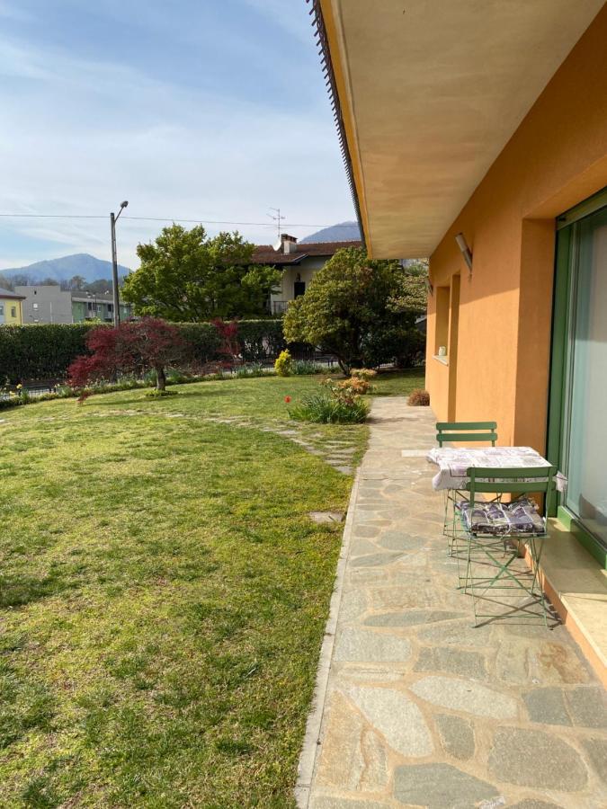 Casa Vacanza Veronica Con Giardino Вербания Екстериор снимка